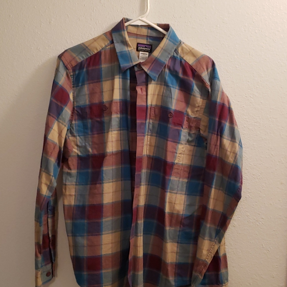 Patagonia Men's LS Casual Shirt, NWOT